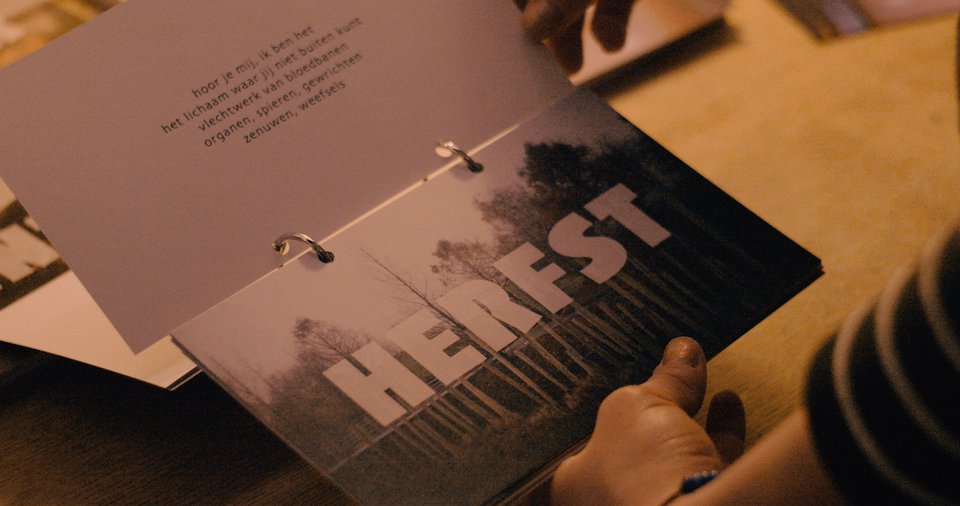 detail tentoonstelling 'IK BEN MIJN LICHAAM NIET'