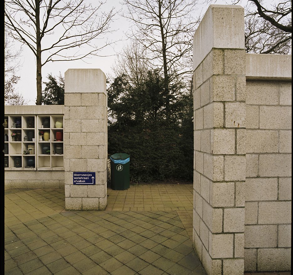 uit de fotoreeks ‘Dan liever de lucht in’ (2005) van Karel Maat